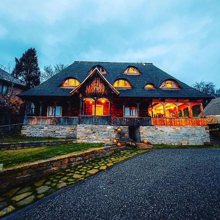 Poieni 39 Villa Poienile Izei Dış mekan fotoğraf